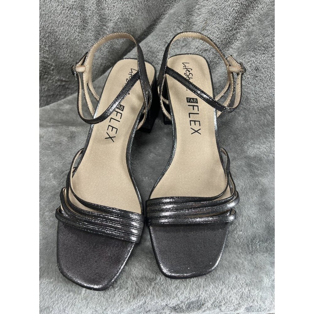 New LifeStride Women's 10 celebrate Silver metallic Slingback Strappy Sandals